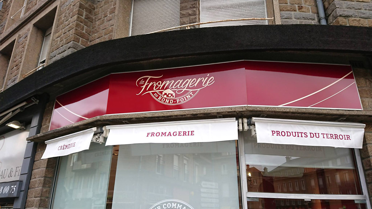 enseigne-vire-normandie-fromagerie-rond-point