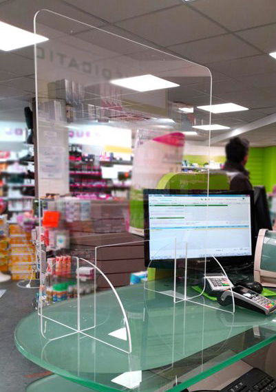 vitre-protection-guichet-coronavirus-normandie